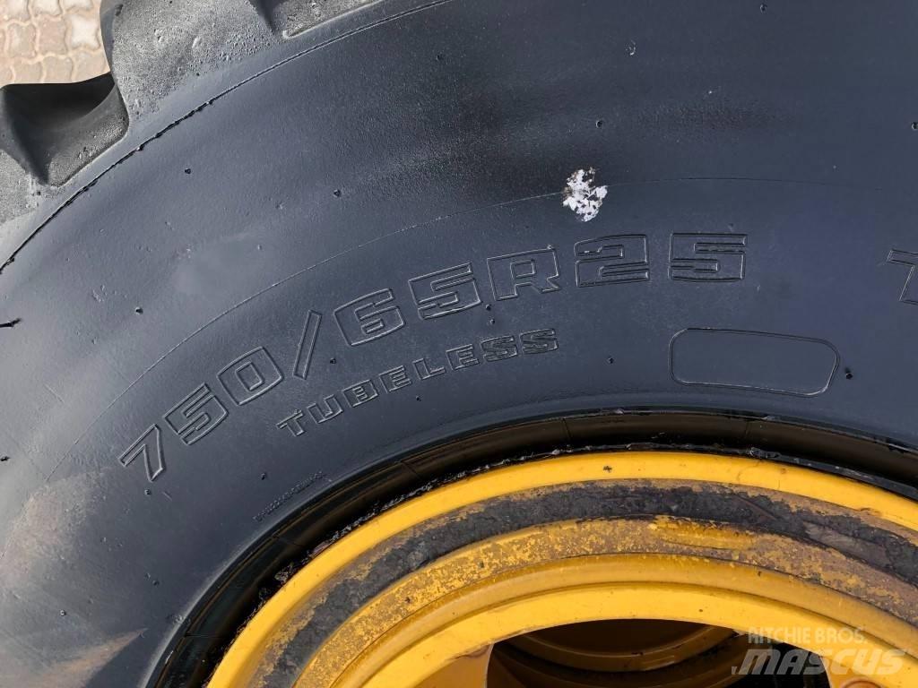 Goodyear 750/65R25 Opony, koła i felgi