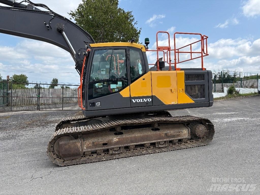 Volvo EC 200 Koparki gąsienicowe