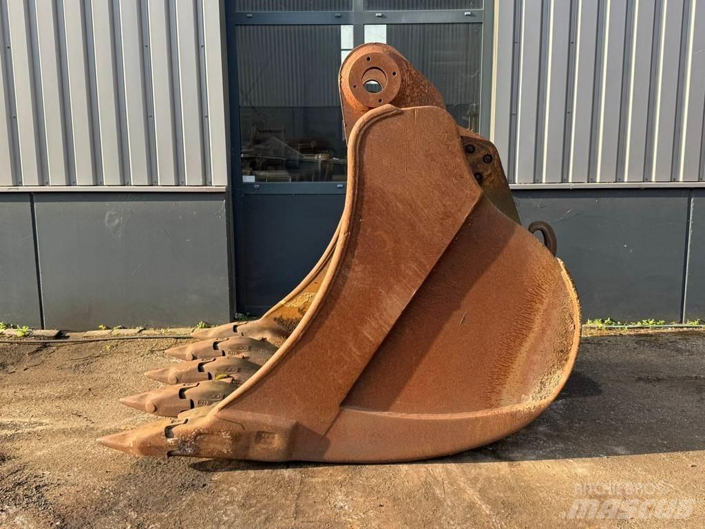  Onbekend HH8-1700 Łyżki do ładowarek
