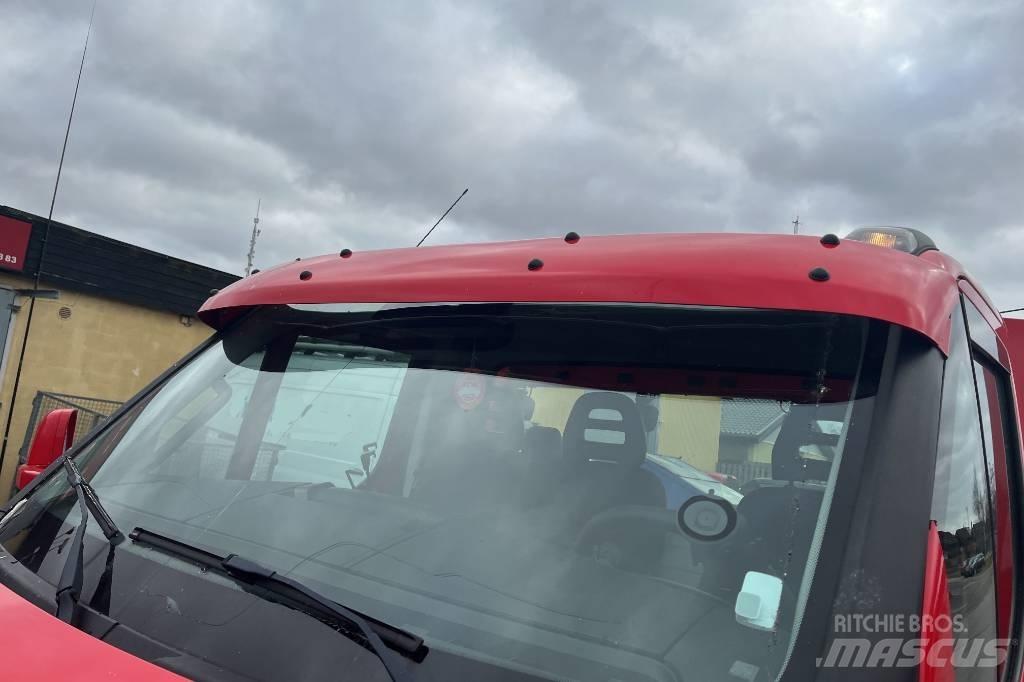 Iveco Daily 70C18H/P Samochody ratownicze pomocy drogowej