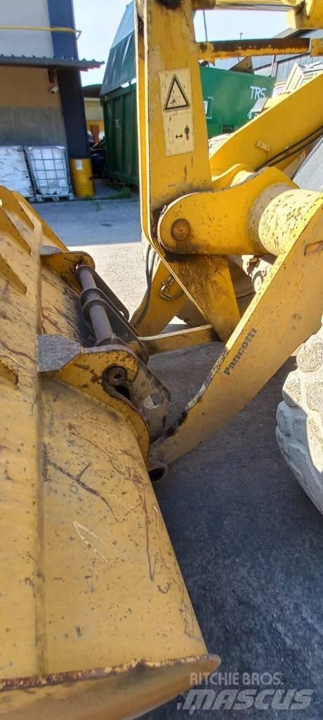 Komatsu WA 200 PT-5 Ładowarki kołowe