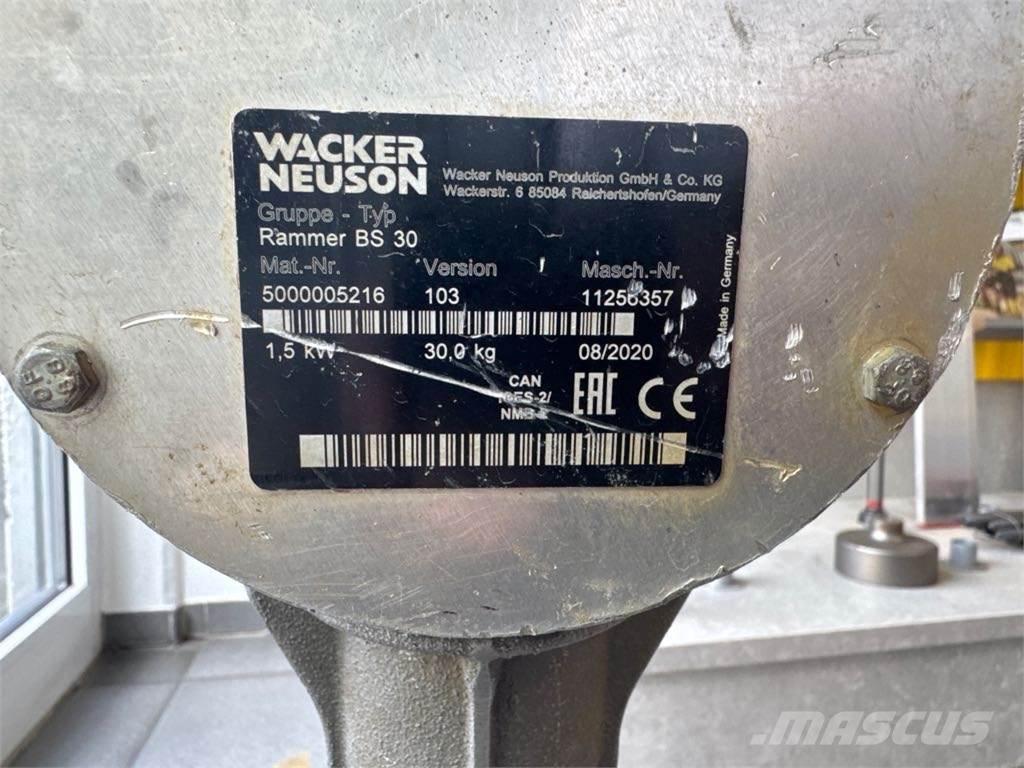 Wacker Neuson BS30 Ubijaki