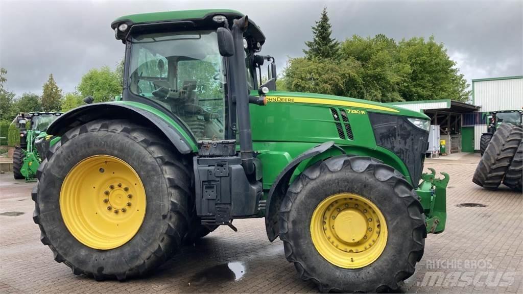 John Deere 7230R Ciągniki rolnicze
