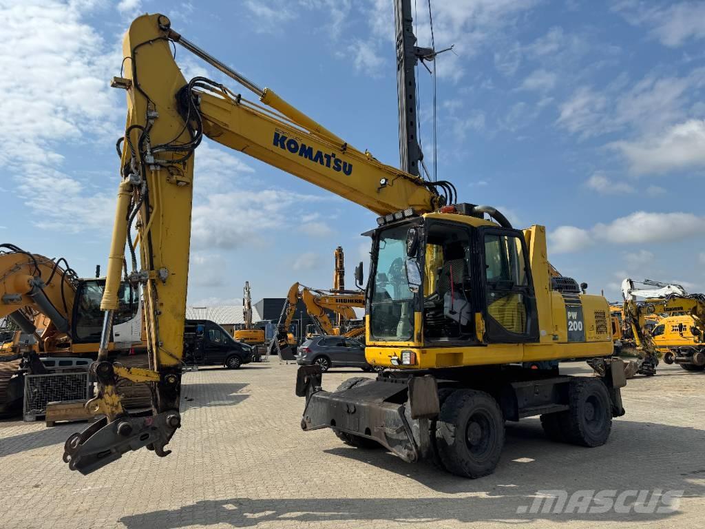 Komatsu PW 200-7 Koparki kołowe