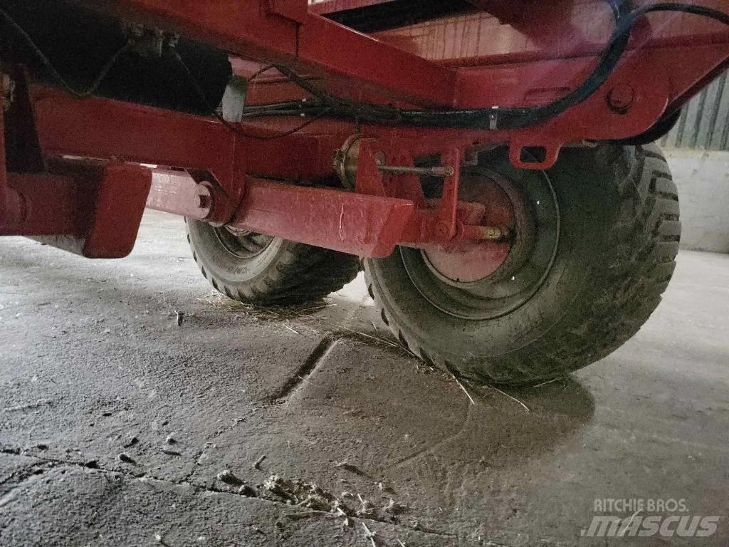 Anderson TRB 2000 Wozy paszowe