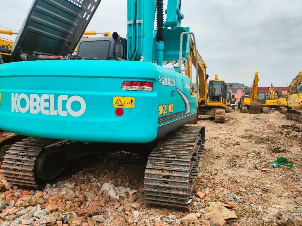 Kobelco SK 210 D Koparki gąsienicowe