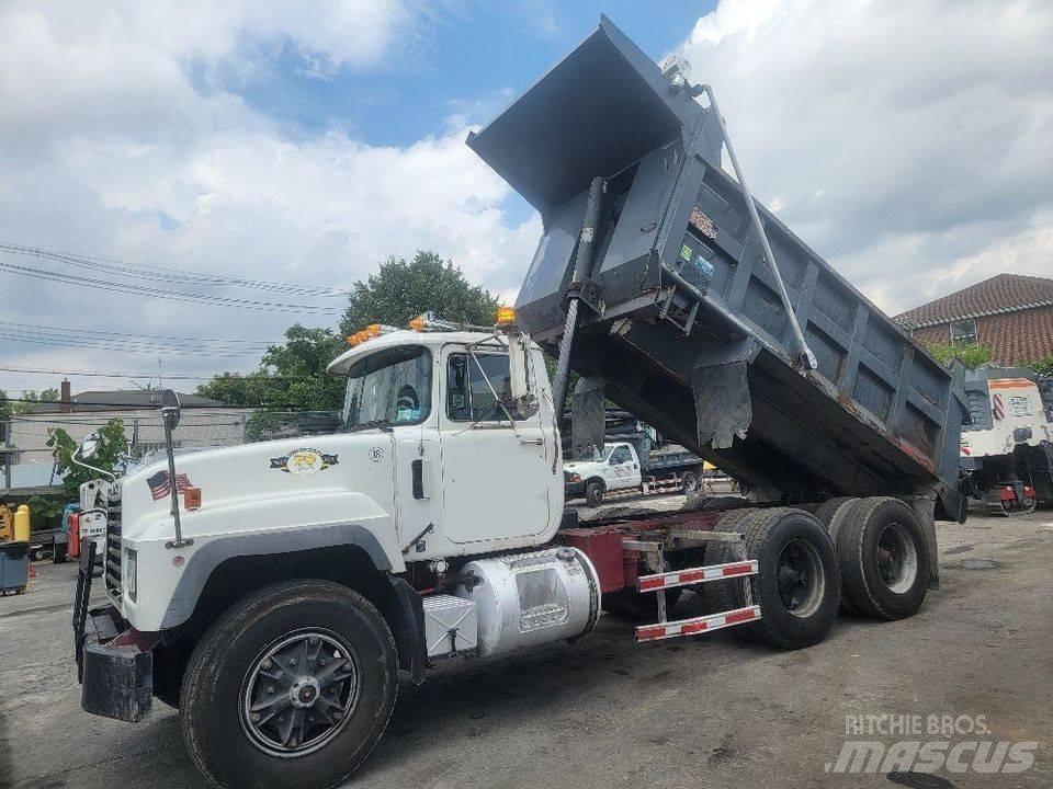 Mack RD 690 SX Wywrotki