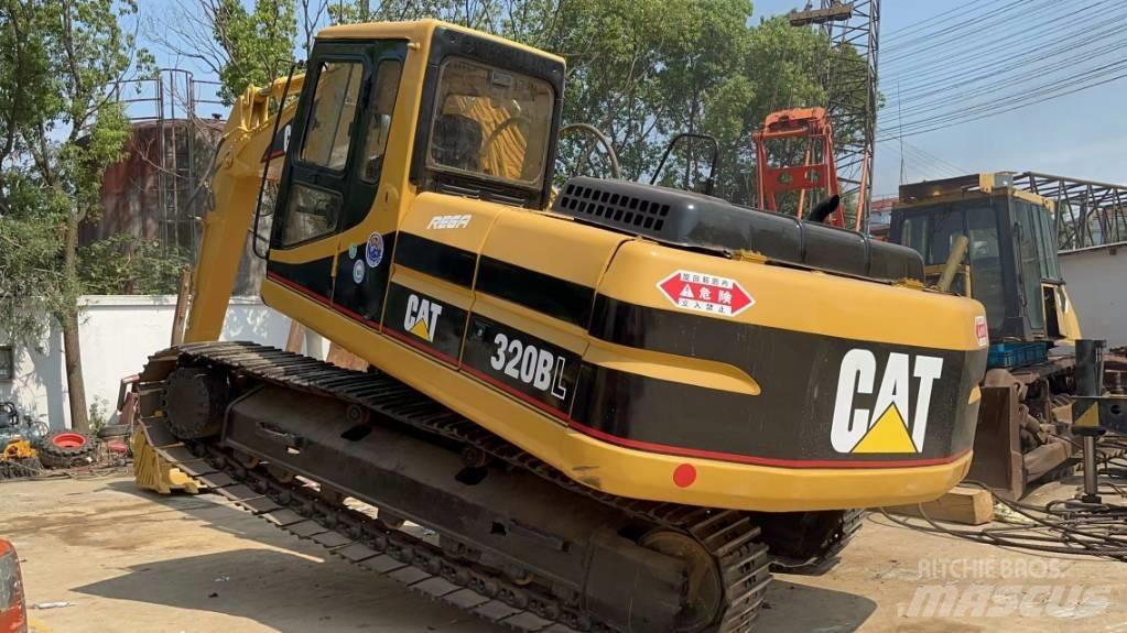 CAT 320 B L Koparki gąsienicowe