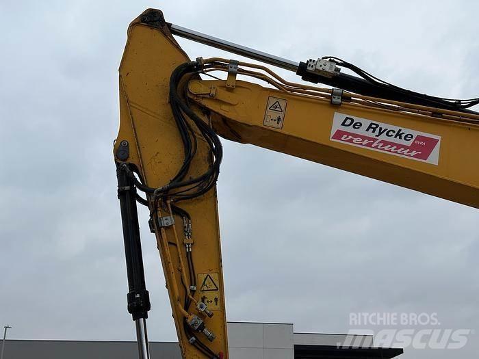 JCB 220X-LC Koparki gąsienicowe