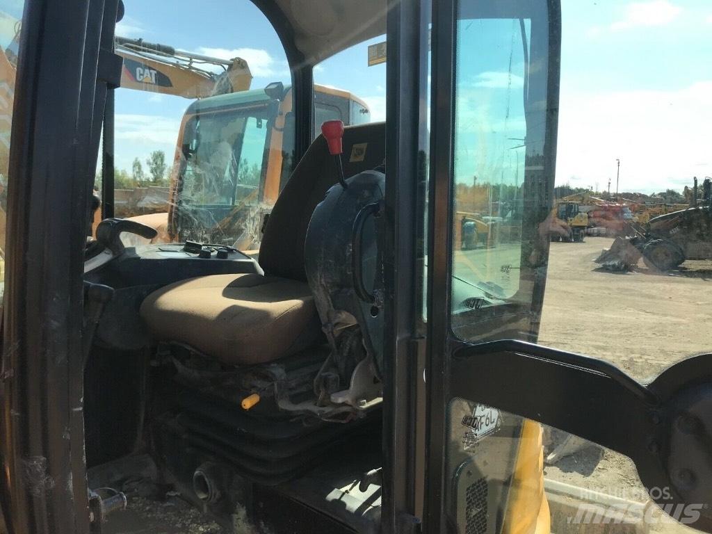 JCB 8050 Minikoparki