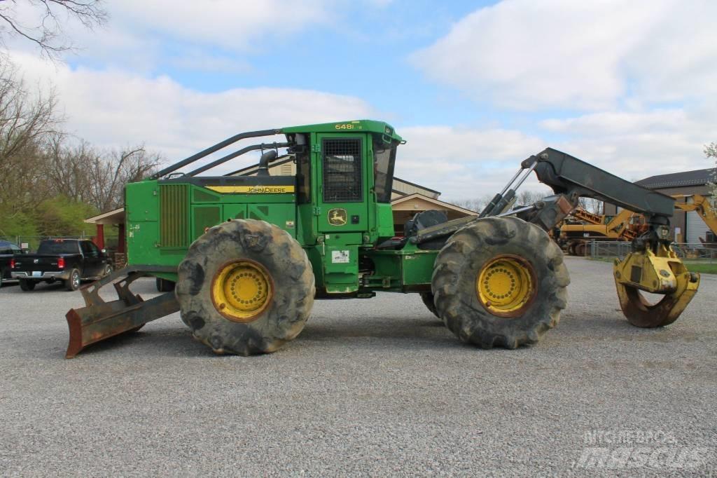 Deere 648L II Skidery