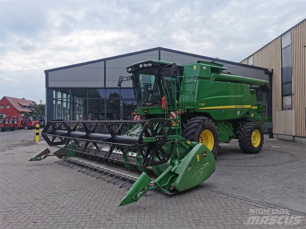 John Deere T560 Kombajny zbożowe
