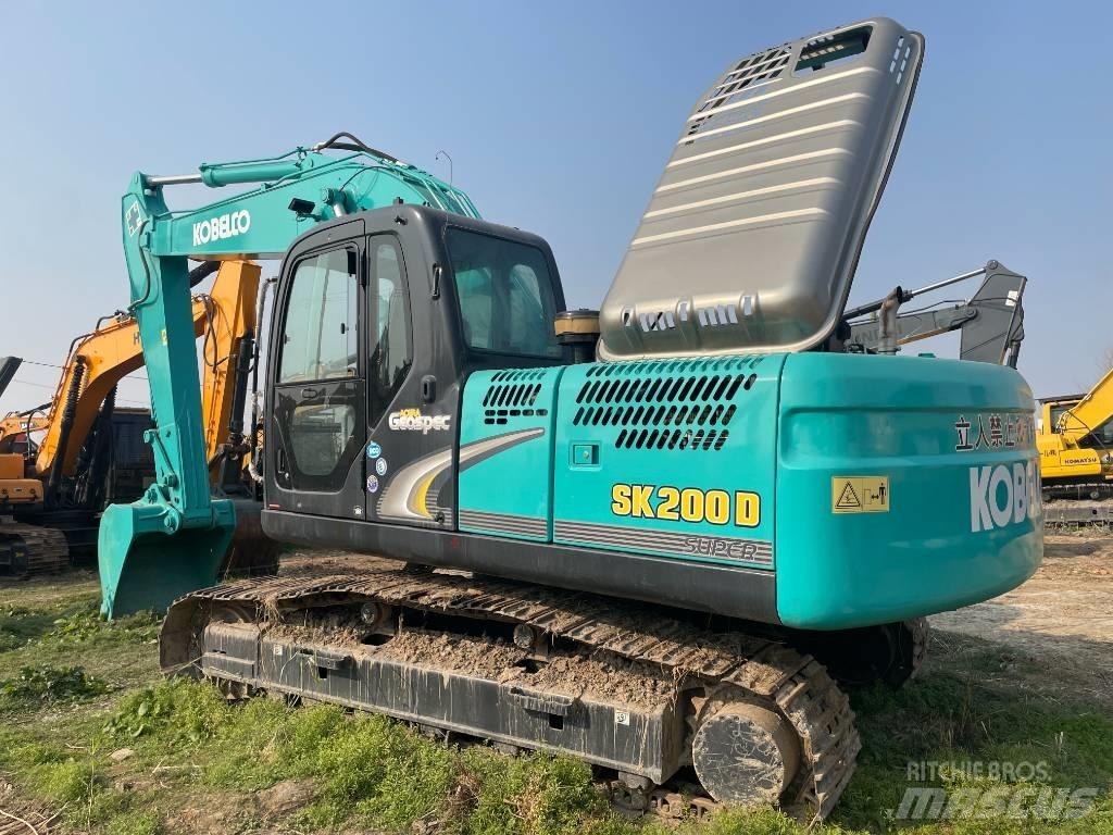 Kobelco SK 200 Koparki gąsienicowe