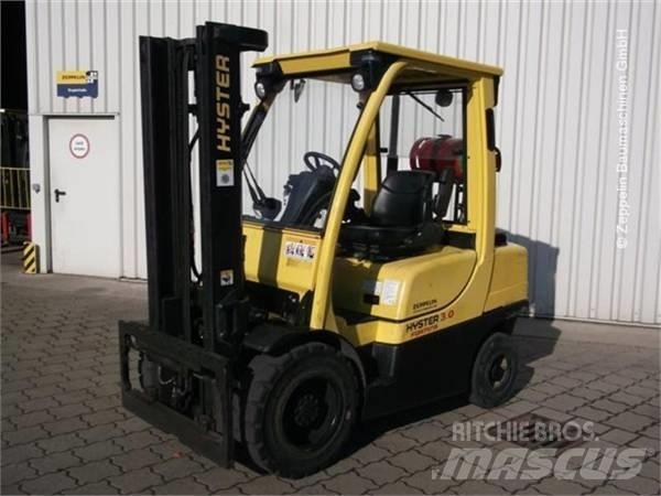 Hyster H3.0FT Wózki widłowe unoszące
