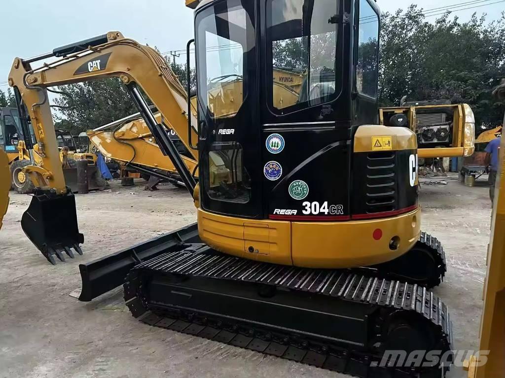 CAT 304 CR Minikoparki