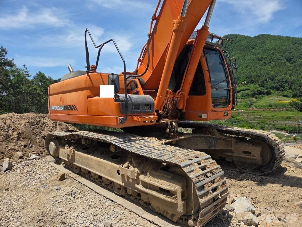 Doosan DX 300 LCA Koparki gąsienicowe