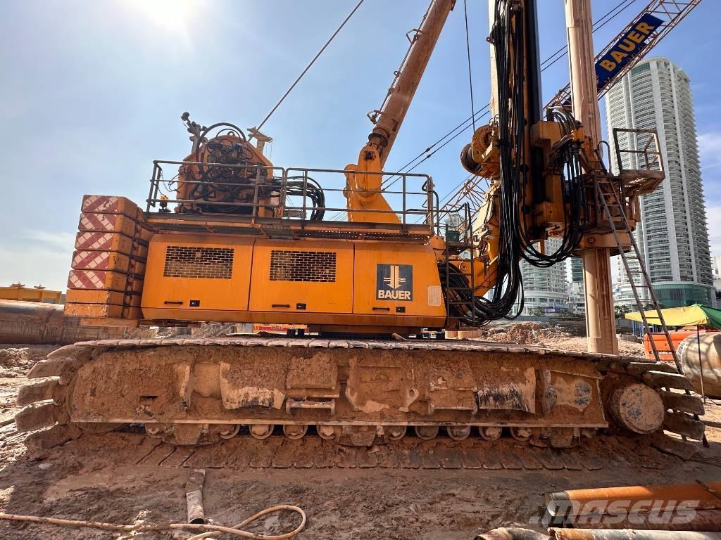 Bauer BG 48 rig.plus Ciężkie wiertnice