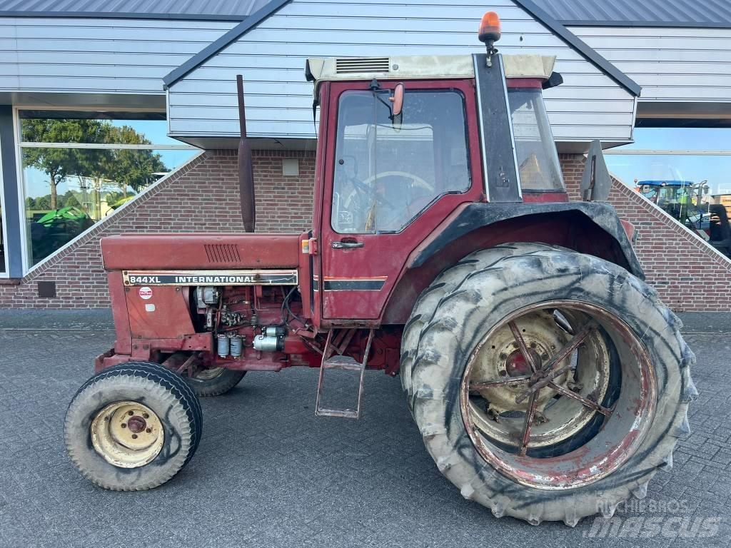 International 844xl Ciągniki rolnicze