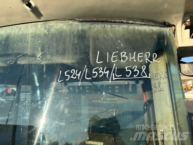 Liebherr L 538 CAB Kabiny i wnętrze