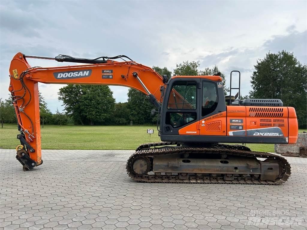 Doosan DX225LC-5 Koparki gąsienicowe