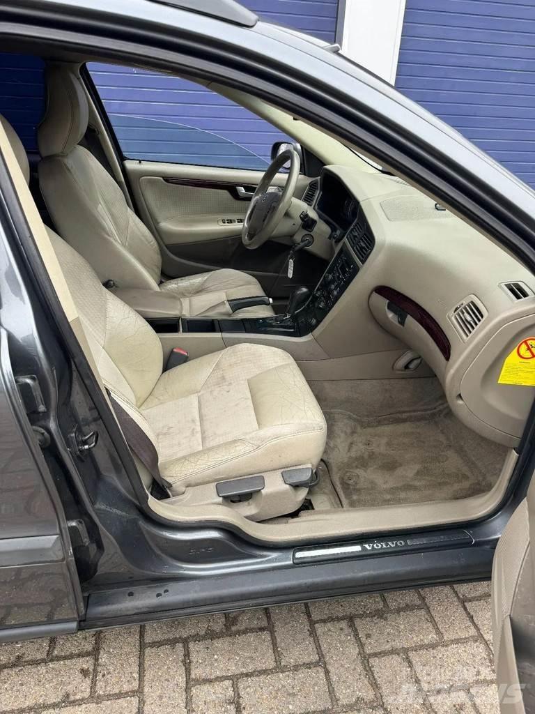 Volvo V70 V70 Samochody osobowe