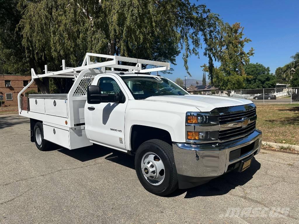 Chevrolet 3500 HD Pick-upy / Pojazdy z otwieranymi burtami