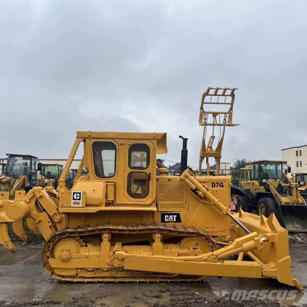 CAT D 7 G Równiarki