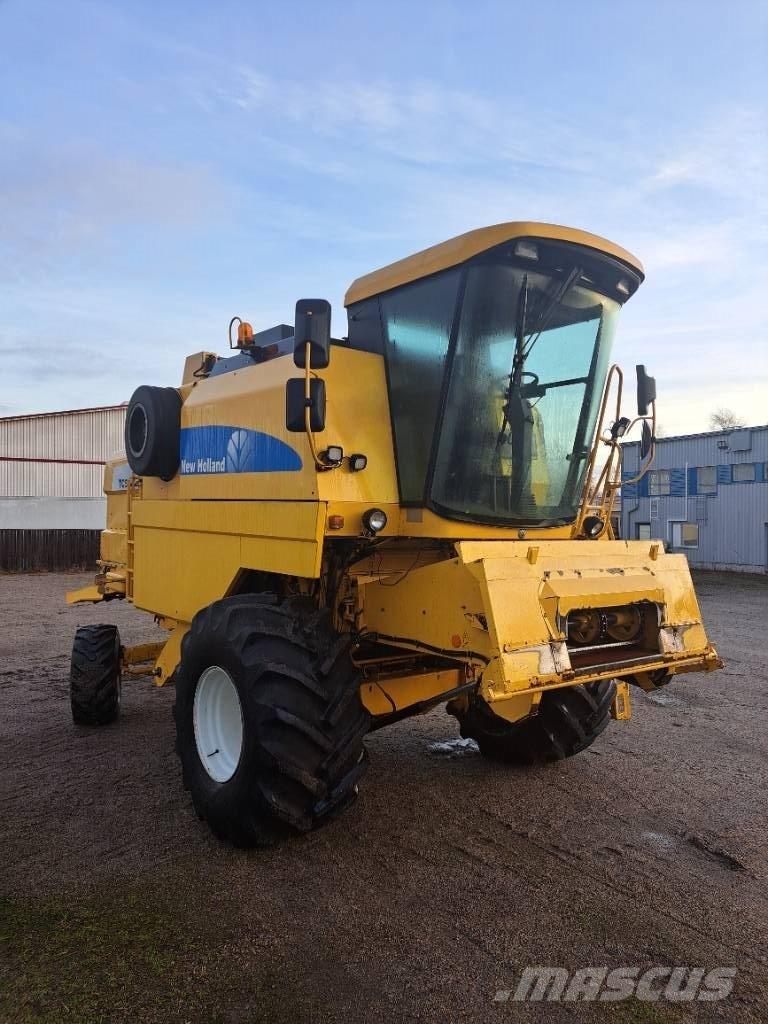 New Holland TC 54 Kombajny zbożowe