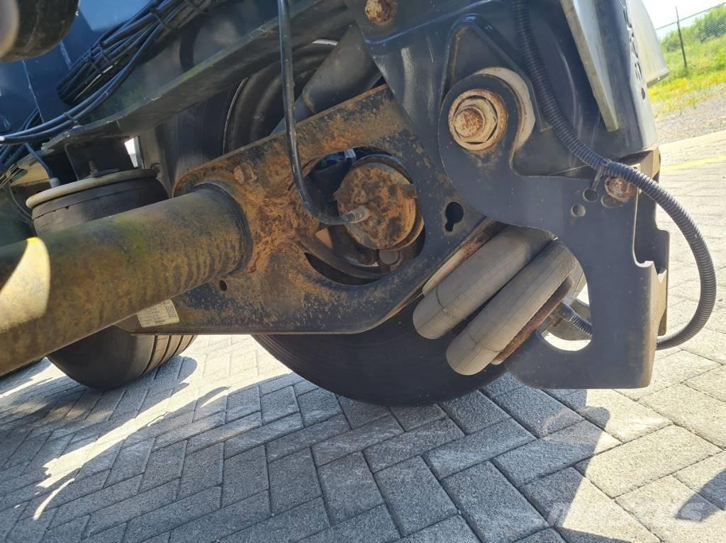Wielton NS-3 Naczepy do transportu kontenerów