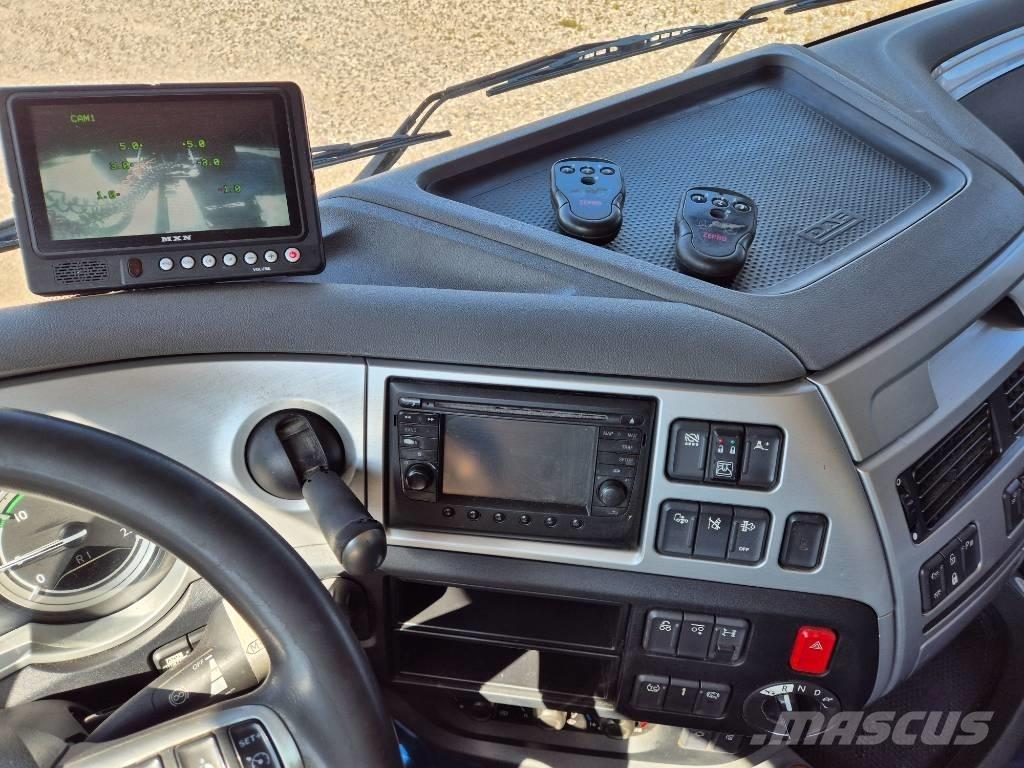 DAF XF 460 6x2 // Lift Samochody ciężarowe ze skrzynią zamkniętą