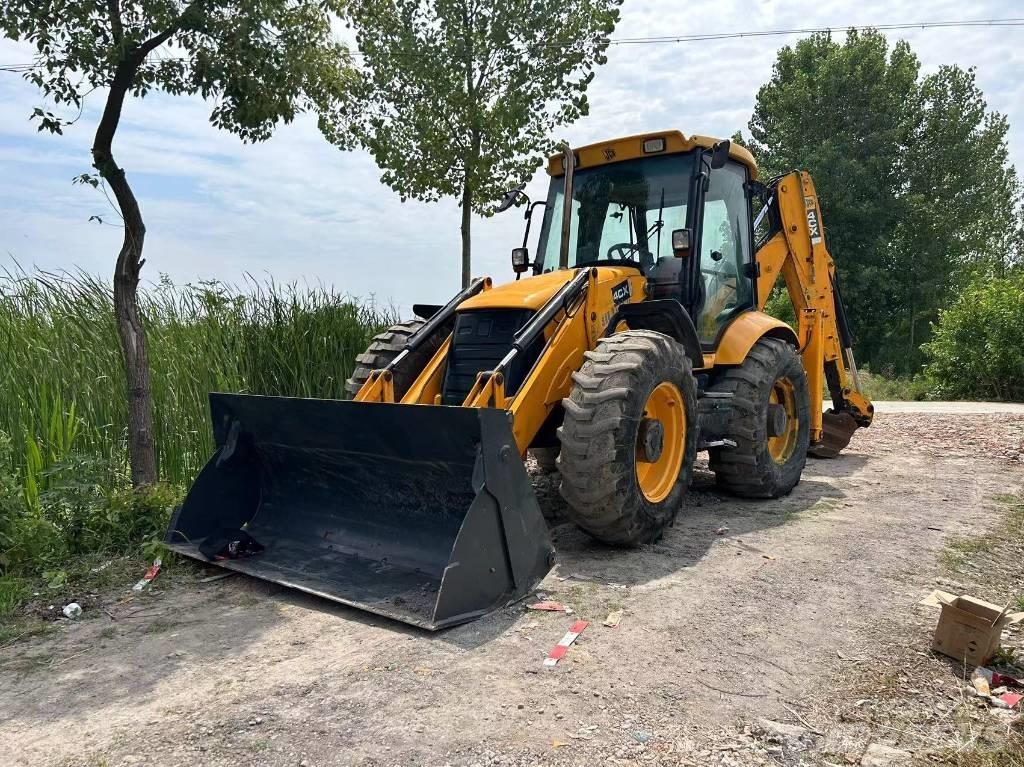 JCB 4 CX Koparko-ładowarki