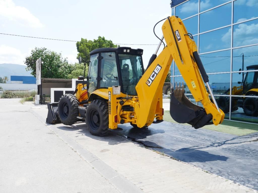JCB 4 CX Koparko-ładowarki