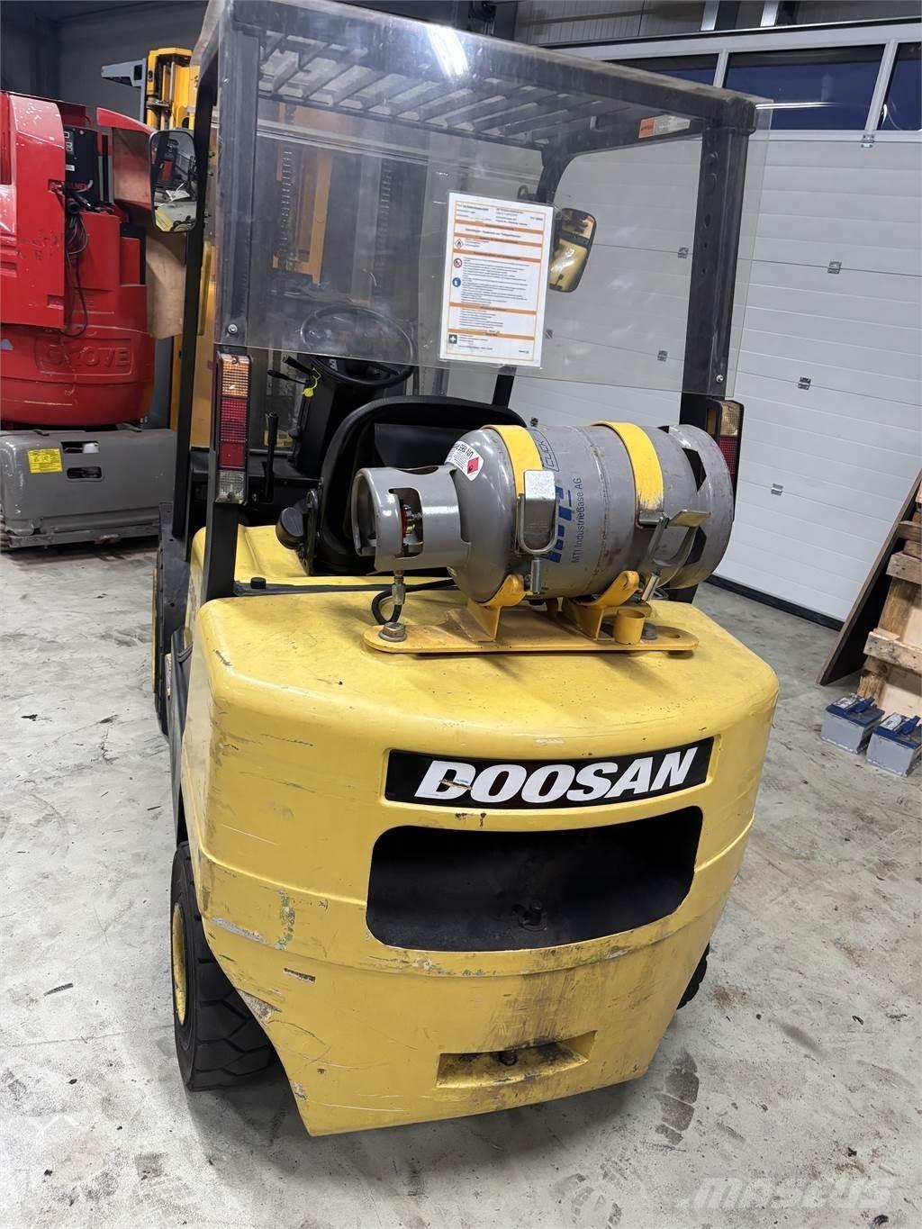 Doosan G30 Wózki LPG