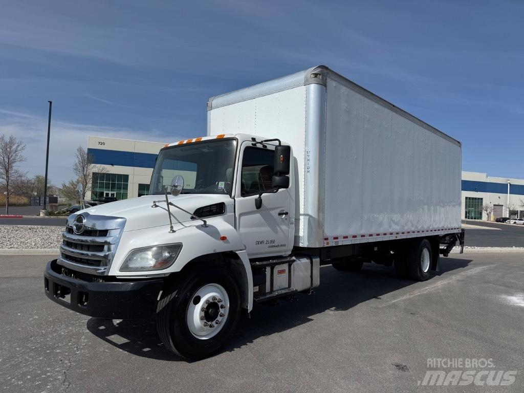 Hino 268 Busy / Vany