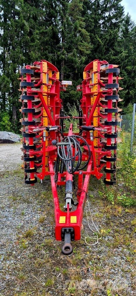 Väderstad Carrier525 Kultywatory