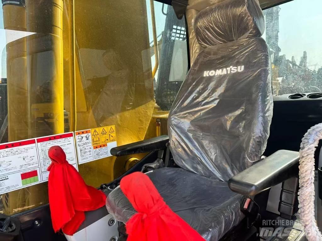 Komatsu PC 240 Koparki gąsienicowe