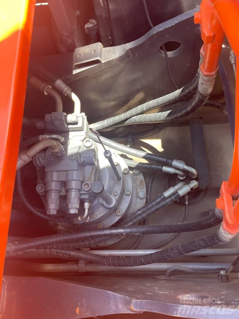 Hitachi ZX 240 Koparki gąsienicowe