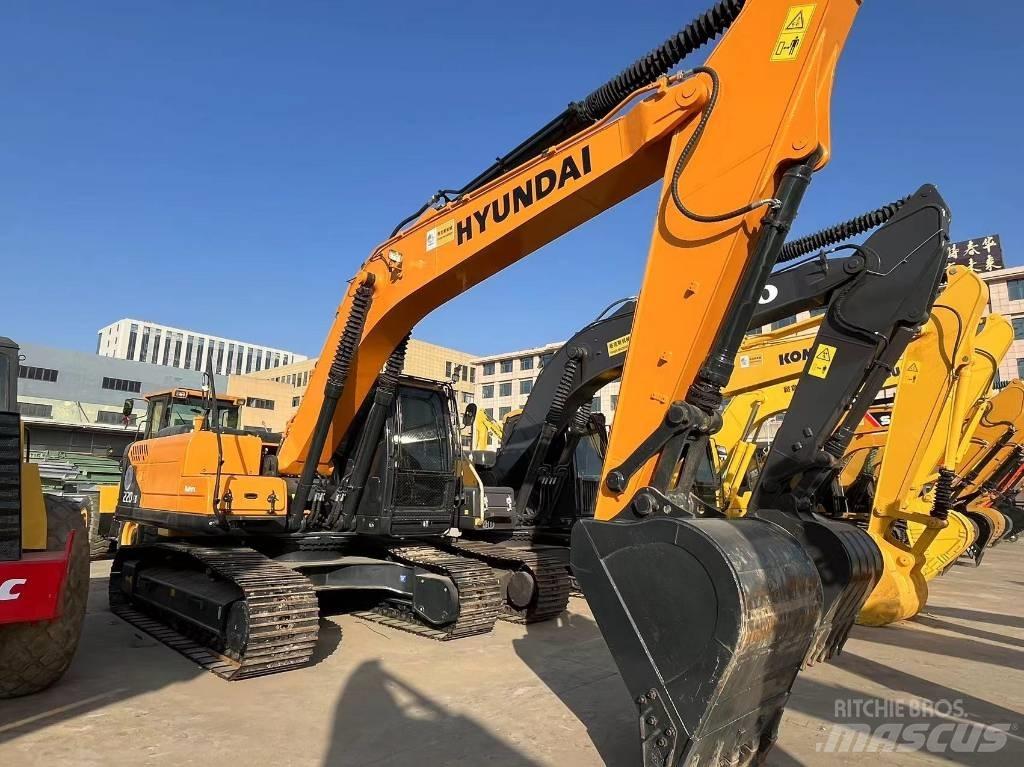 Hyundai 220-9S Midikoparki  7t - 12t