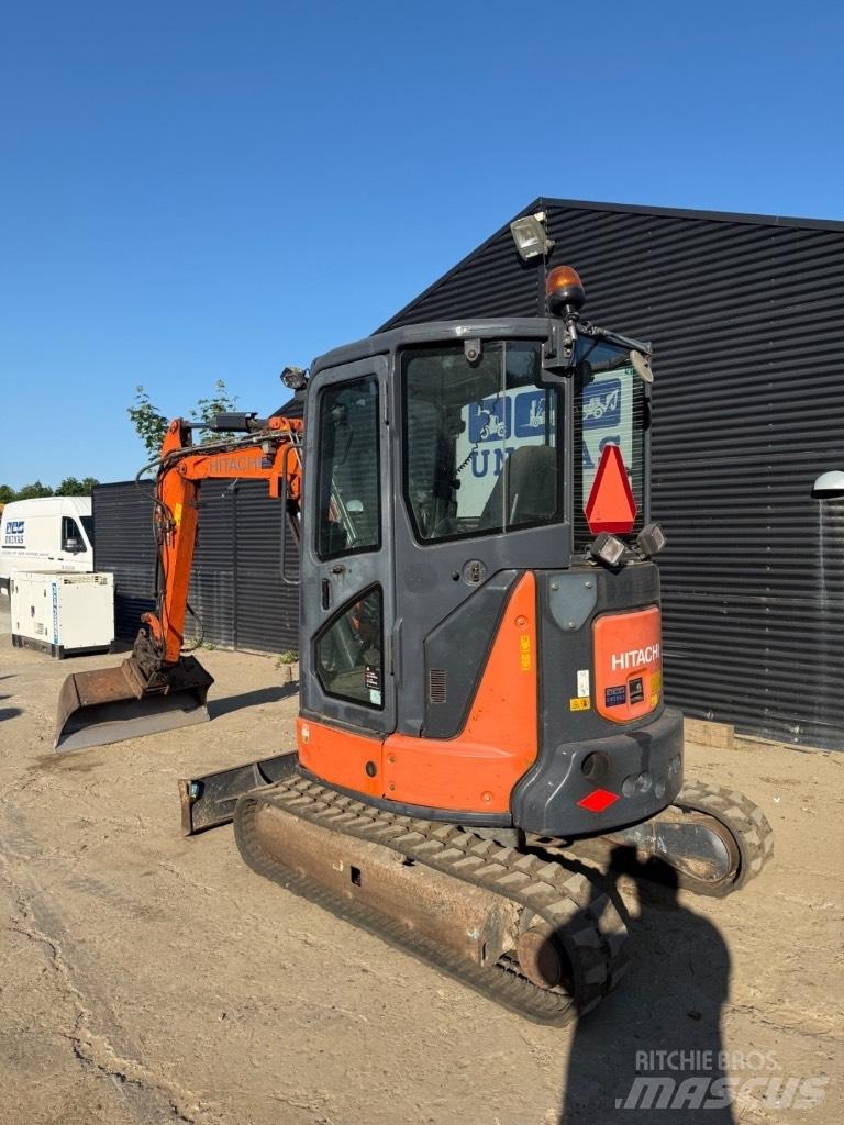 Hitachi ZX 33 Koparki gąsienicowe