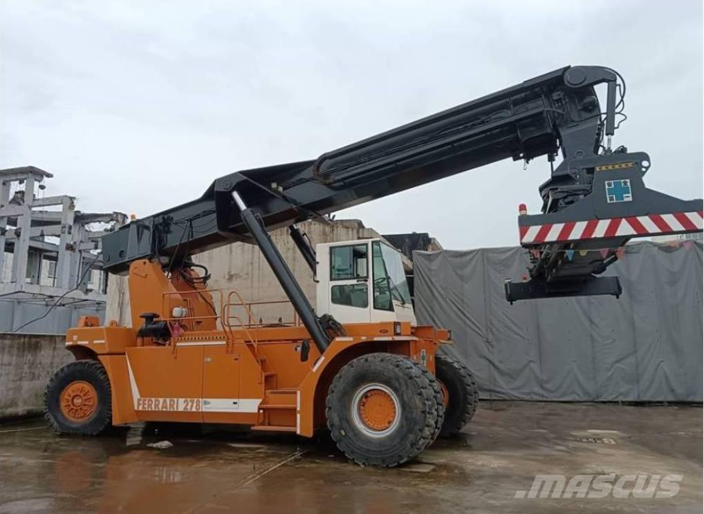 Ferrari 278 Wózki typu Reachstacker