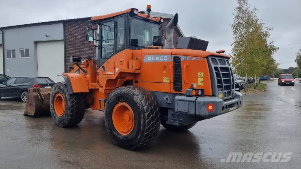 Doosan DL 200-3 Ładowarki kołowe