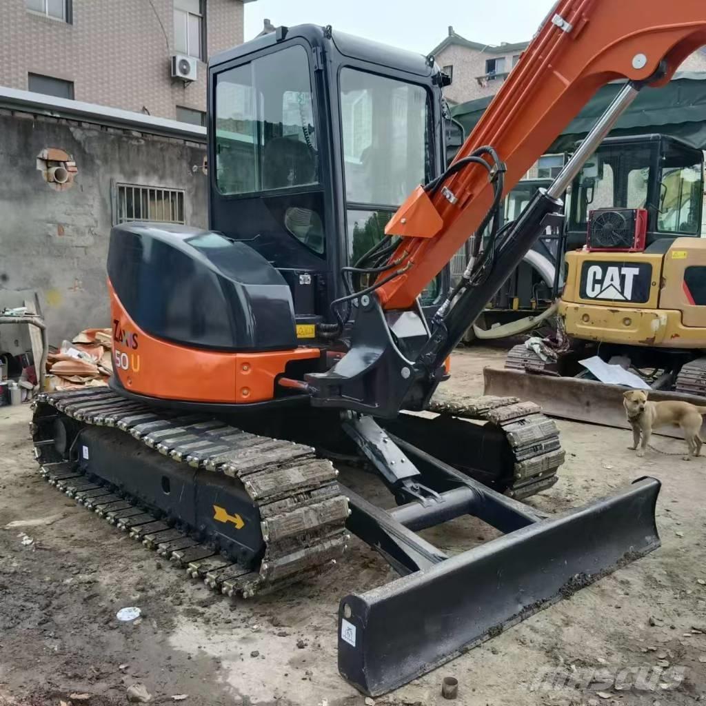 Hitachi ZX 50 U Minikoparki