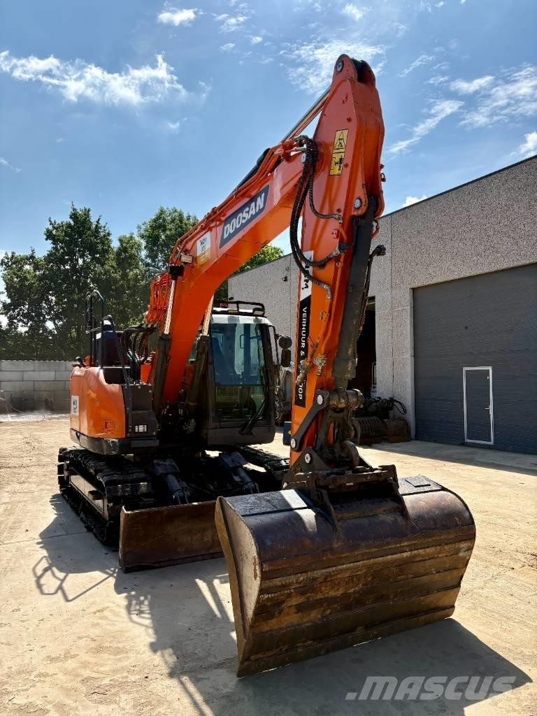Doosan DX 140 LCR Koparki gąsienicowe