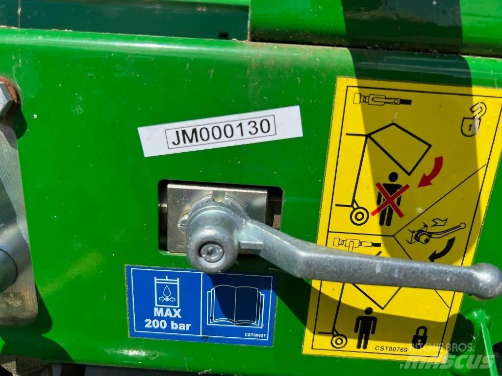 McHale F 5500 Prasy zwijające