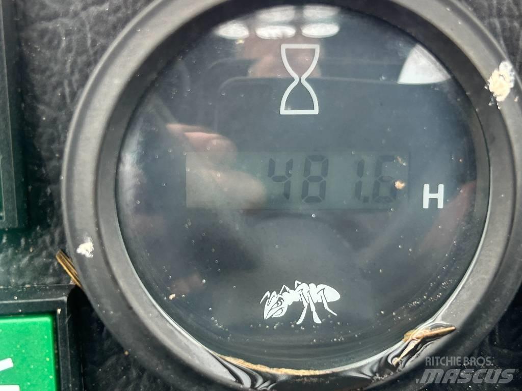 GiANT 2300 Xtra HD Ładowarki wielofunkcyjne
