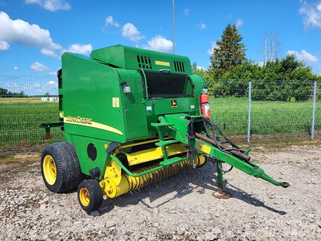 John Deere 578 Prasy zwijające