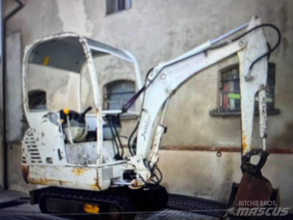 JCB 8016 Minikoparki
