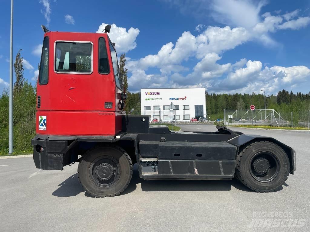 Kalmar TRX252 Ciągniki terminalowe