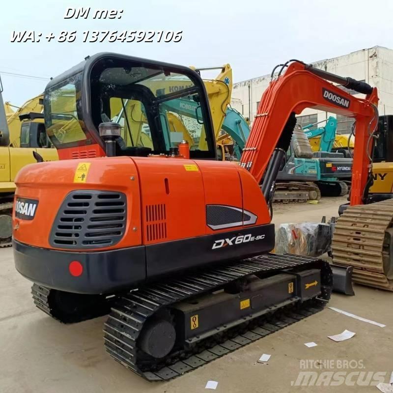 Doosan DX60 Koparki gąsienicowe