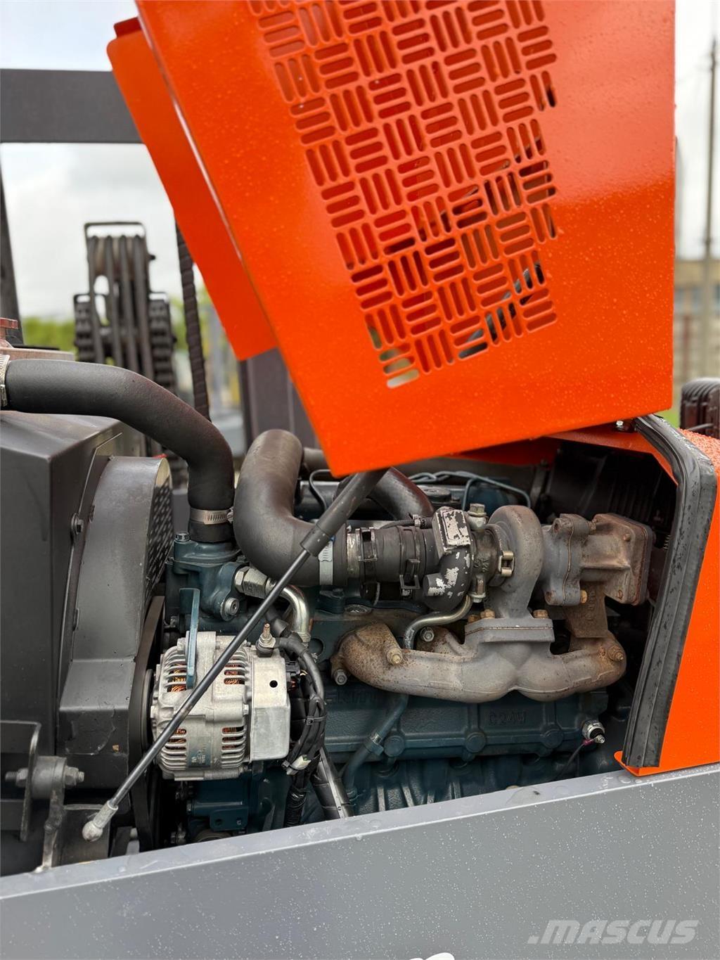 Combilift C5000 XL Wózki widłowe czterokierunkowe